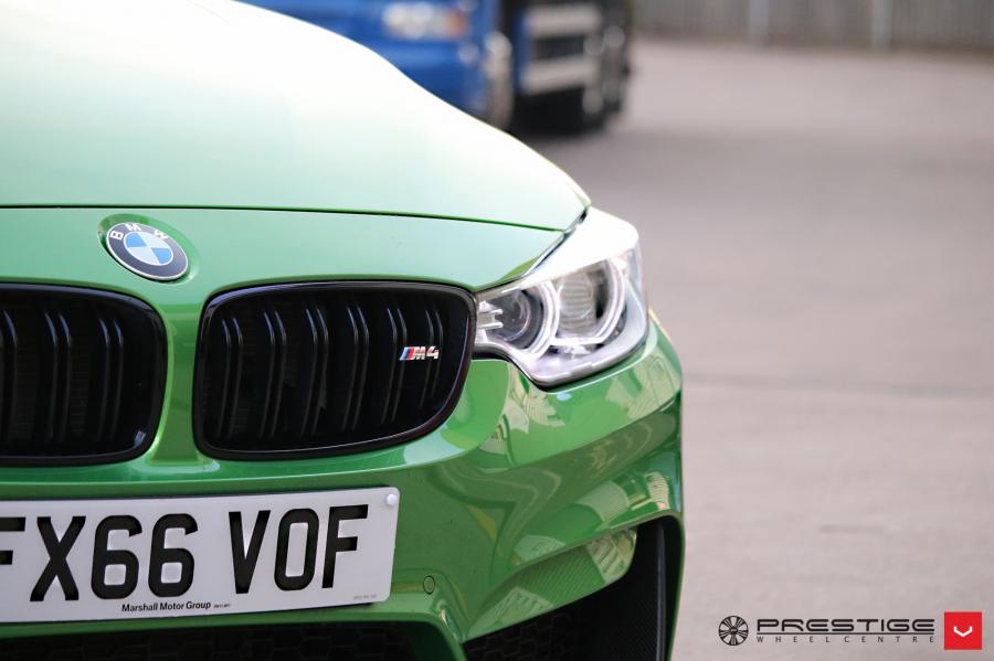 Детали экстерьера BMW M4 Coupe on Vossen Wheels (VFS1) 2016 года  (фото 21 из 22)